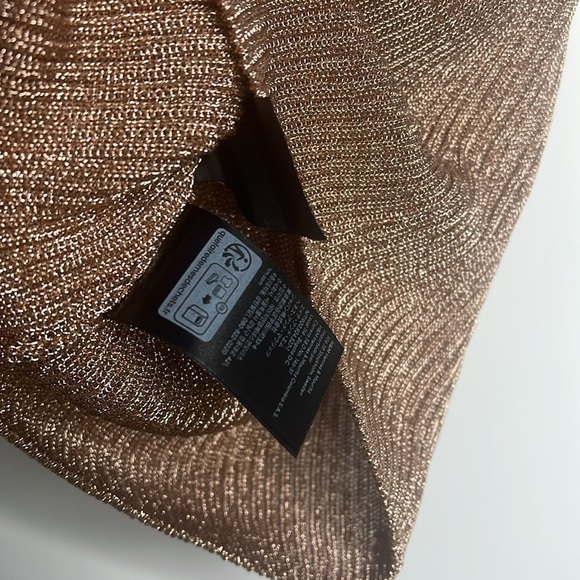 H&M Sz S Bronze Rose Gold Metallic Rib Knit Short Sleeve Sweater - New with Tags - Picture 5 of 6